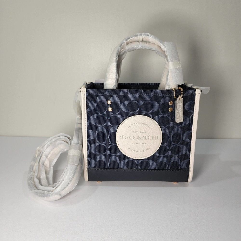 NWT Coach C8582 Dempsey Tote 22 In Signature Jacquard Denim Multi Coach Patch